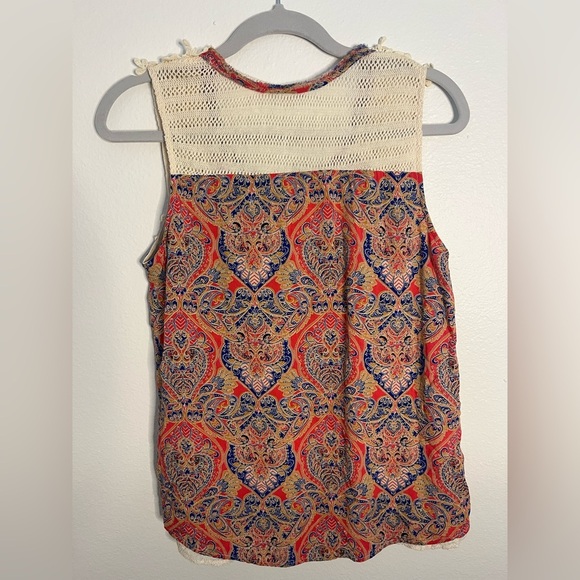 Miss Me Women’s Bohemian Paisley Lace Trim Top - Picture 5 of 6